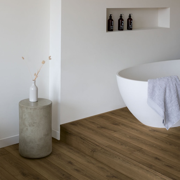Warm Brown Oak - Image 2